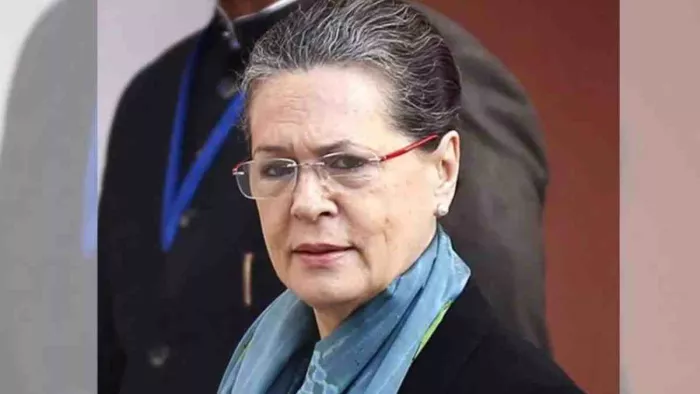 सोनिया गांधी सर गंगा राम अस्पताल में भर्ती।