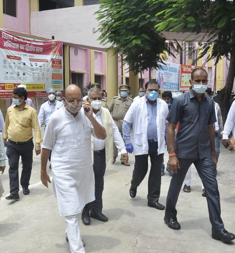 Health Minister jai pratap singh said only serious non covid patients  should be referred in hallet hospital from ursala