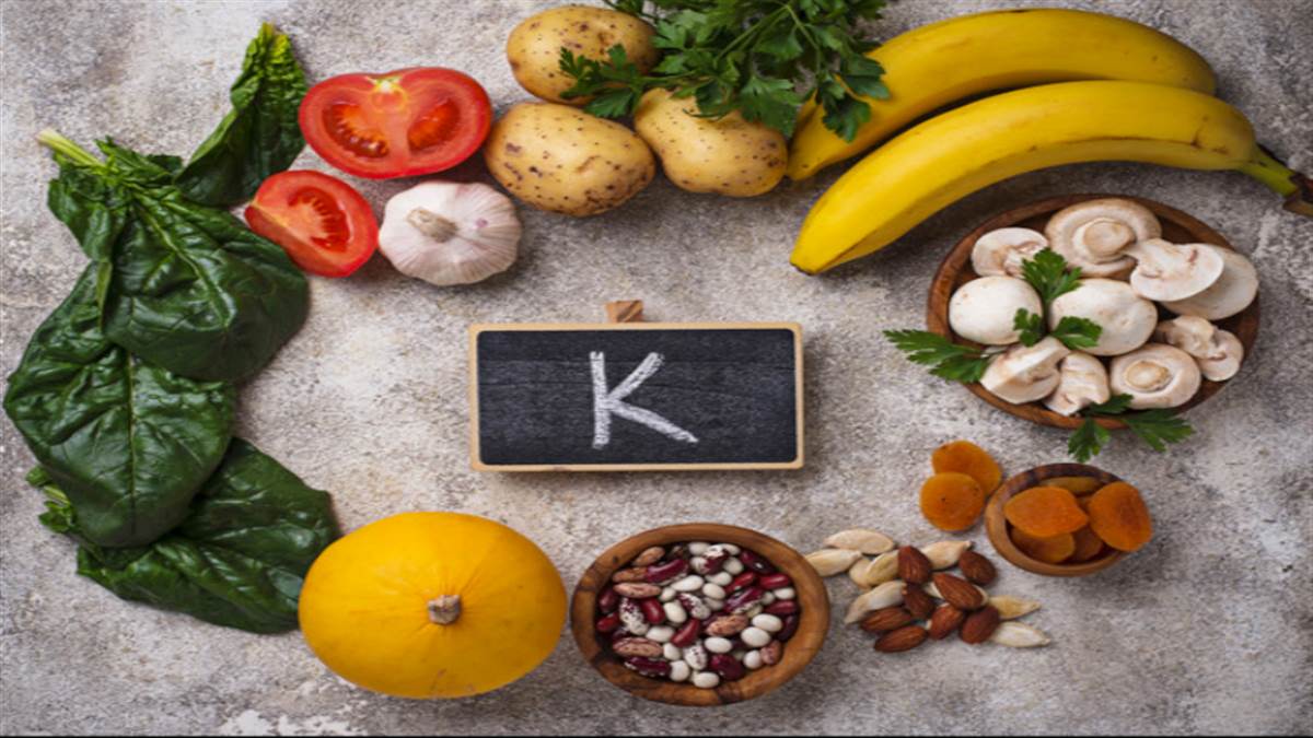 Vitamin K Rich Foods चोट लगने या ऑपरेशन में विटामिन के की कमी कर सकती