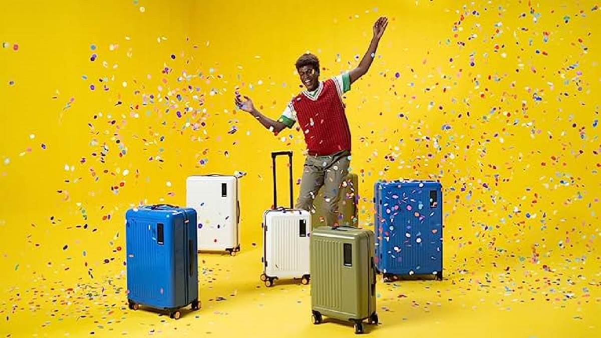 Amazon Prime Day Sale 2023 पर सीधा-सीधा 79% की छूट में सफारी, American Tourister, स्काईबैग्स लेने का मौका