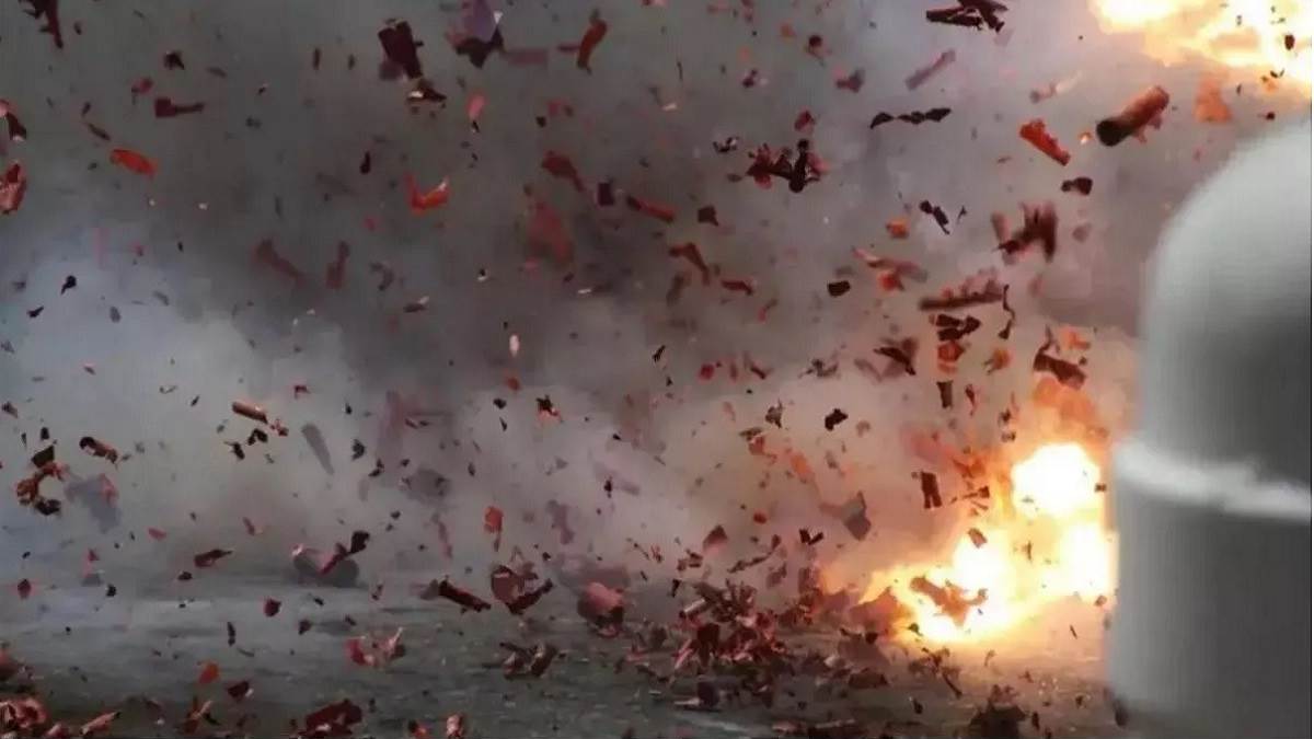 https://www.jagranimages.com/images/newimg/15072023/15_07_2023-bomb_blast_nk_23472205.jpg