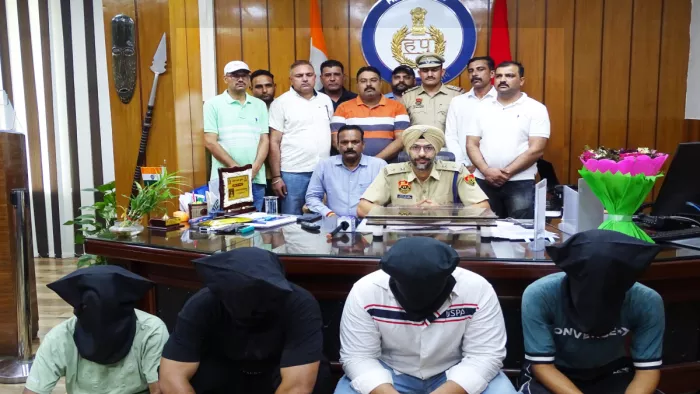प्रॉपर्टी डीलर के घर पर गोली चलाने के मुख्य आरोपी सहित चार गिरफ्तार (फाइल फोटो)।