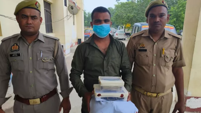शादियों में बच्चों से चोरी कराने वाला गिरफ्तरा।