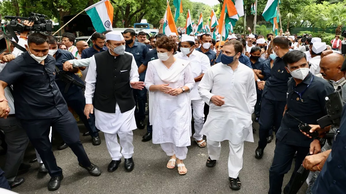 Independence Day 2022: स्वतंत्रता दिवस पर कांग्रेस ने निकाली 'आजादी गौरव यात्रा',  राहुल, प्रियंका गांधी व गुलाम नबी आजाद ने की शिरकत