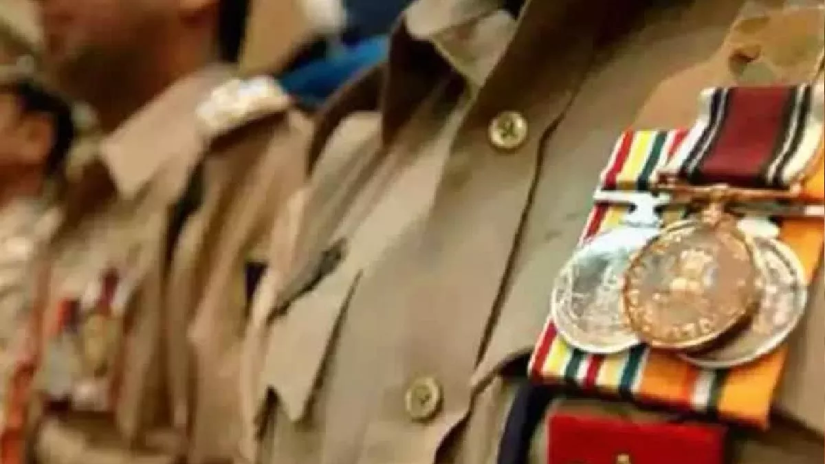 UP News: IPS प्रभाकर चौधरी सहित 5 पुलिसकर्मियों को मिला मुख्यमंत्री उत्कृष्ट सेवा पुलिस पदक