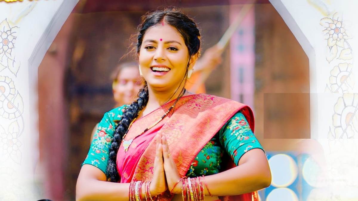 https://www.jagranimages.com/images/newimg/15082023/15_08_2023-mahi_shrivastav_video_song_23502332.jpg