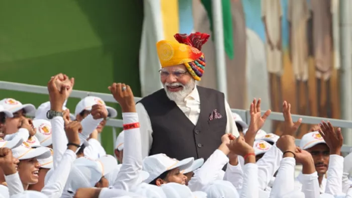 पीएम मोदी ने लाल किले की प्राचीर से लखपति दीदी योजना का जिक्र किया।(फोटो सोर्स: सोशल मीडिया)