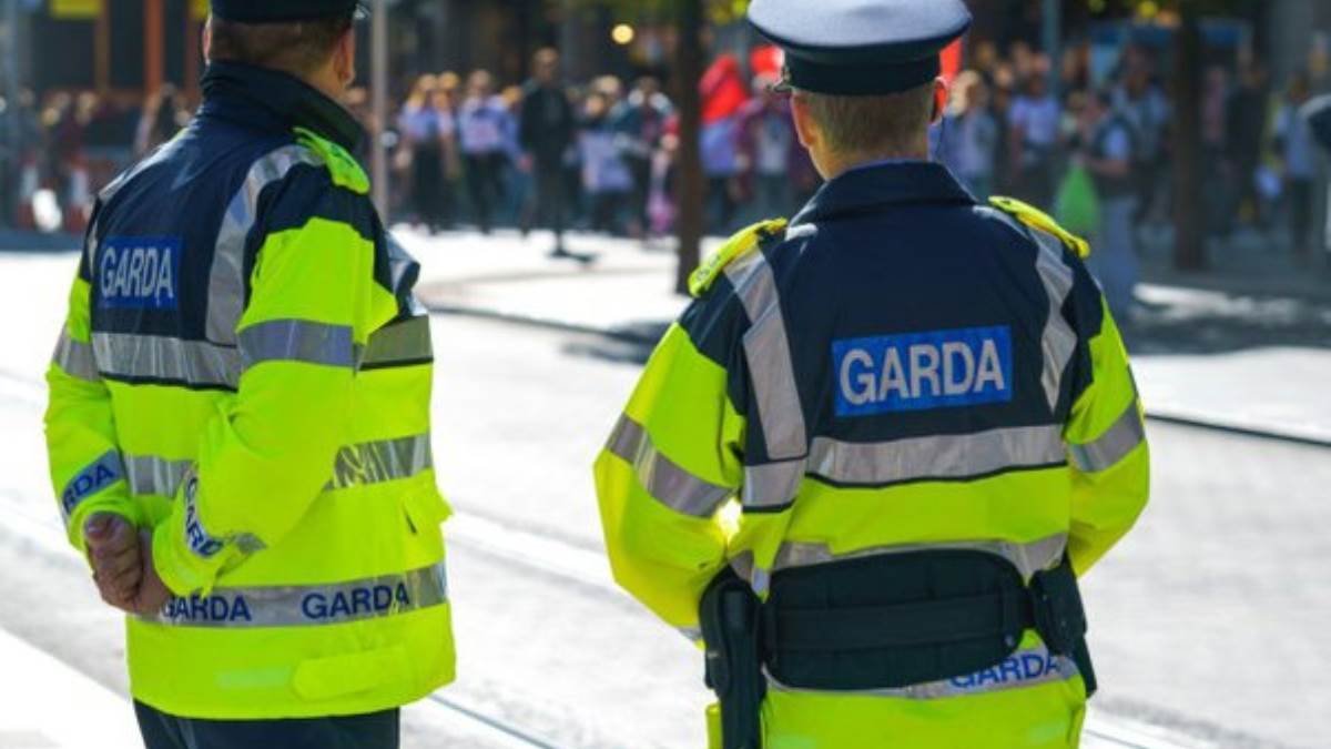 https://www.jagranimages.com/images/newimg/15082025/15_08_2025-ireland-_24013644_2437499.jpg