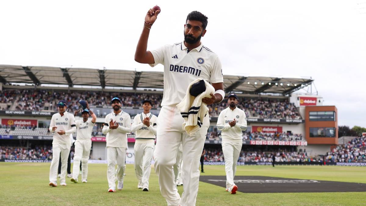 https://www.jagranimages.com/images/newimg/15082025/15_08_2025-jasprit_bumrah_33_24014120.jpg