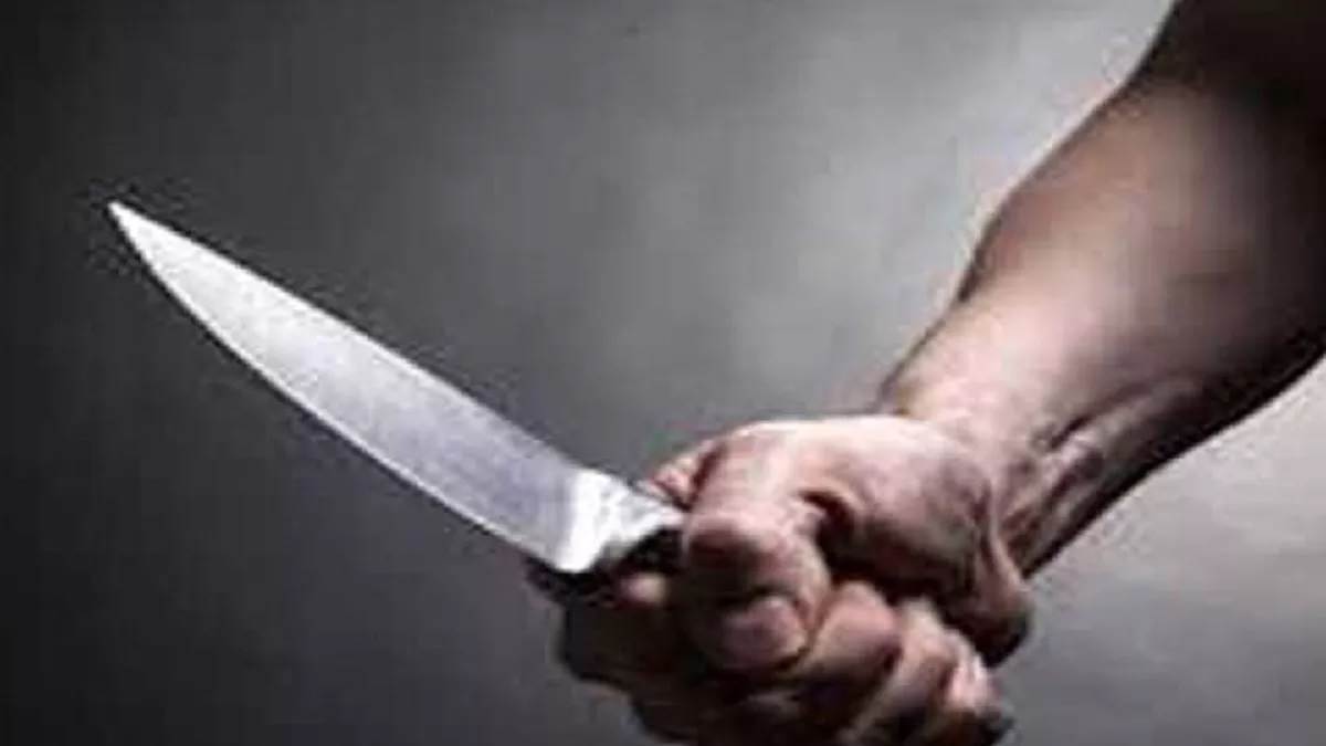 https://www.jagranimages.com/images/newimg/15082025/15_08_2025-knife.1_24014105.jpg