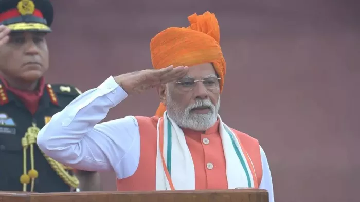 रोजगार योजना से लेकर सुदर्शन चक्र मिशन तक PM मोदी ने लाल किले से ये 5 बड़े ऐलान किए