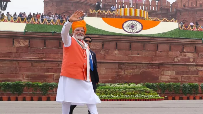 पीएम ने ऑपरेशन सिंदूर की सफलता की तारीफ की और सेमीकंडक्टर जैसे क्षेत्रों में तेजी से प्रगति की बात कही