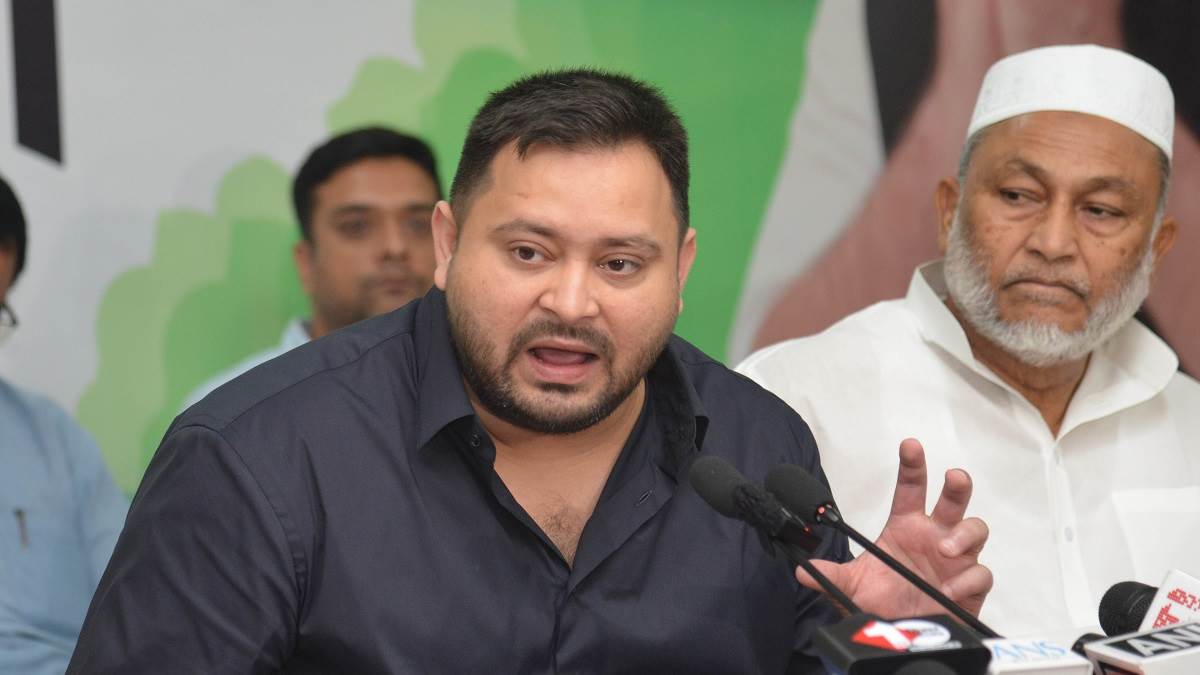 https://www.jagranimages.com/images/newimg/15082025/15_08_2025-tejashwi_yadav_24013775.jpg