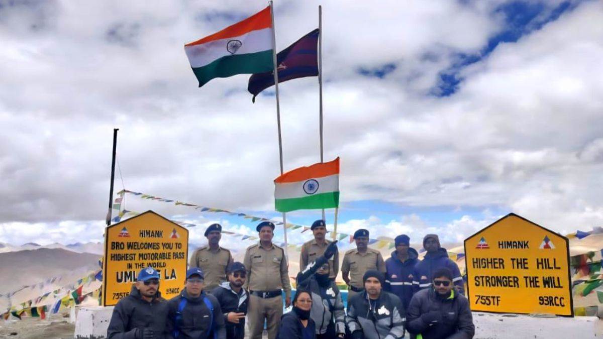 https://www.jagranimages.com/images/newimg/15082025/15_08_2025-tiranga_24014185.jpg