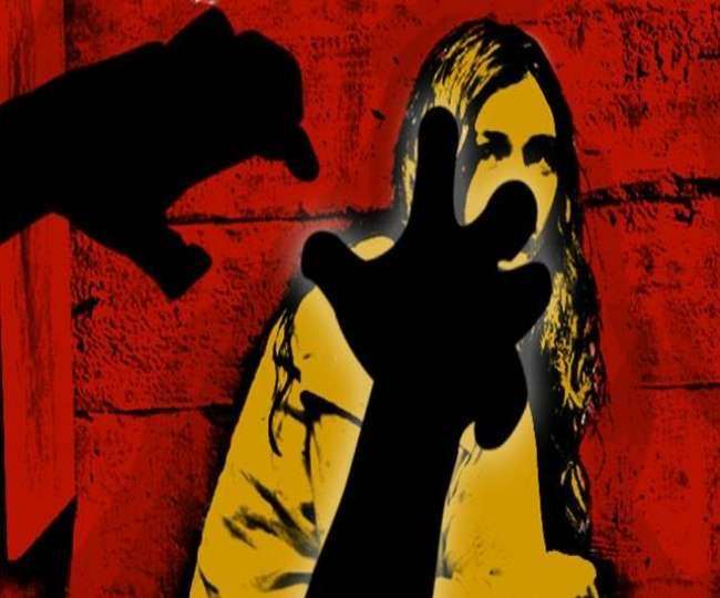 Molestation of female hospital worker In Meerut