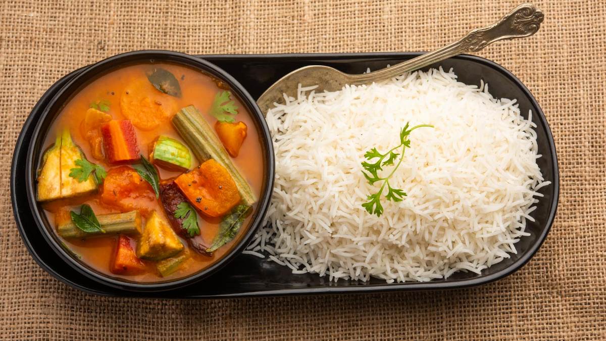 Healthy Recipes: इन रेसिपीज़ को अपनी डाइट में शामिल कर रह सकते हैं मोटापे, खराब डाइजेशन जैसी कई समस्याओं से दूर - Vimarsana News