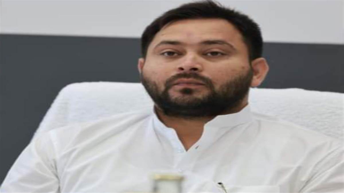 Bihar News Instruction of Deputy CM Tejashwi Yadav did not show effect seven hundred doctors found missing from duty - Bihar News: डिप्टी सीएम तेजस्वी यादव की हिदायत का नहीं दिखा असर,