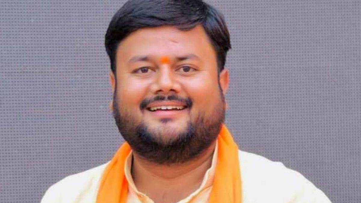 https://www.jagranimages.com/images/newimg/15092023/15_09_2023-brajesh_pandey_bahraich_23531066.jpg