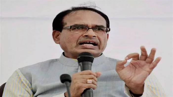 MP Election 2023: अब 450 रुपए में मिलेगा सिलेंडर, CM गहलोत का लाडली बहनों को तोहफा;