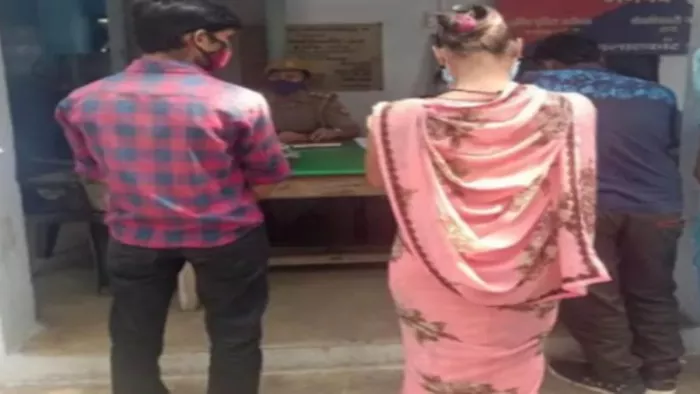 कुटुंब न्यायालय में अनोखा मामला, पत्नी के न बोलने से परेशान पति ने मांगा तलाक