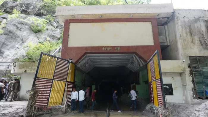 BHEL ने शुरु किया लारजी पावर हाउस की मरम्मत का कार्य