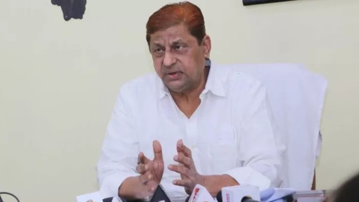 Chhattisgarh: केबिनेट मंत्री अकबर ने कवर्धा ऊर्जा पार्क में 215 नग सोलर हाई मास्ट लाइट स्थापना कार्य का किया भूमिपूजन