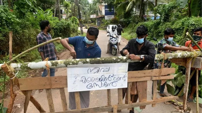 Nipah Virus Kerala: केरल के बाद कर्नाटक में भी निपाह का खतरा