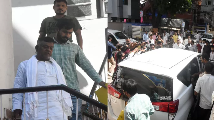 जदयू के एमएलसी राधाचरण सेठ को ईडी दफ्तर से कोर्ट ले जाने के दौरान समर्थकों की लगी भीड़ । जागरण