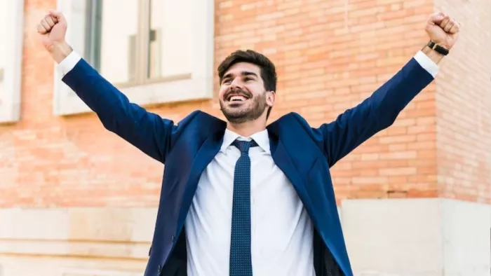 Successful Entrepreneur: एंटरप्रेन्योर बनने के लिए आपके भीतर होने चाहिए गुण, सक्सेस पाने में मिलेगी मदद