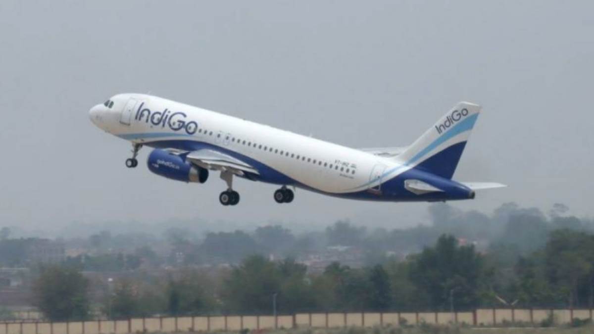 https://www.jagranimages.com/images/newimg/15092025/15_09_2025-delhi_deoghar_flight_24047921.jpg