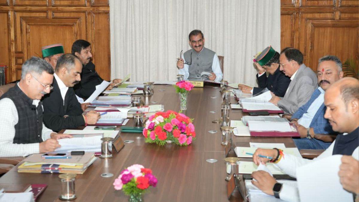 https://www.jagranimages.com/images/newimg/15092025/15_09_2025-hp_cabinet_meeting_decision_24047946.jpg