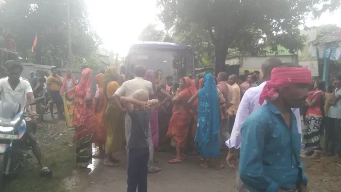 जीविका दीदियों ने मचाया बवाल। फोटो जागरण
