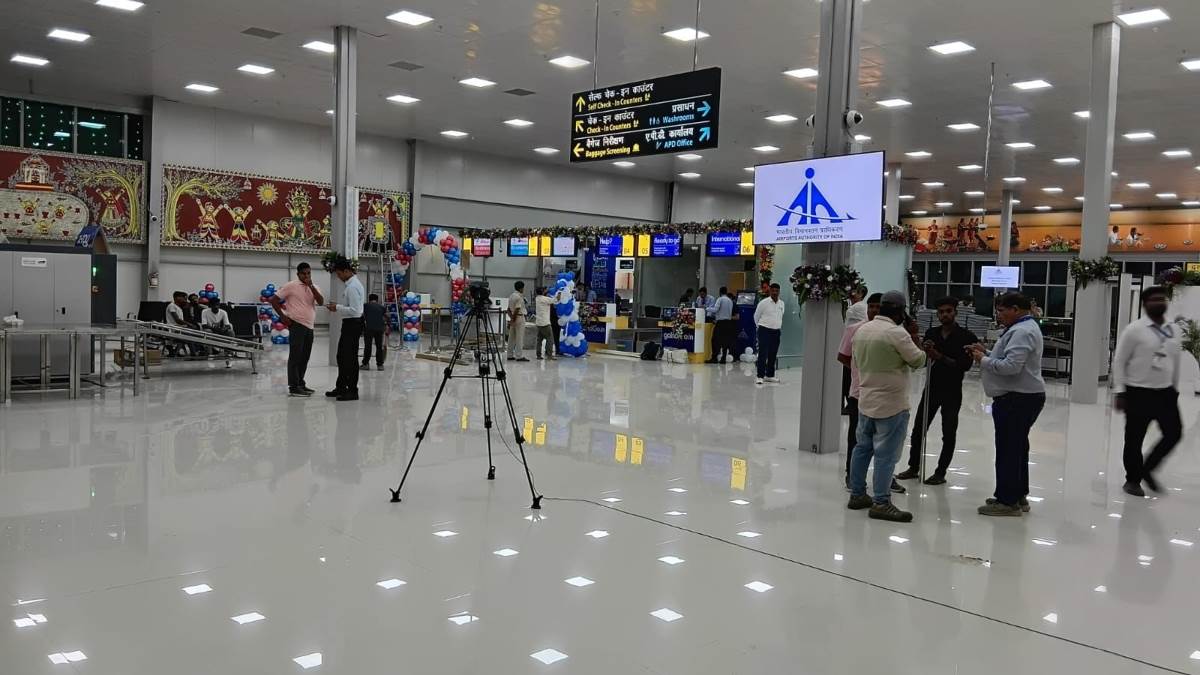https://www.jagranimages.com/images/newimg/15092025/15_09_2025-purnia_airport_24047967.jpg