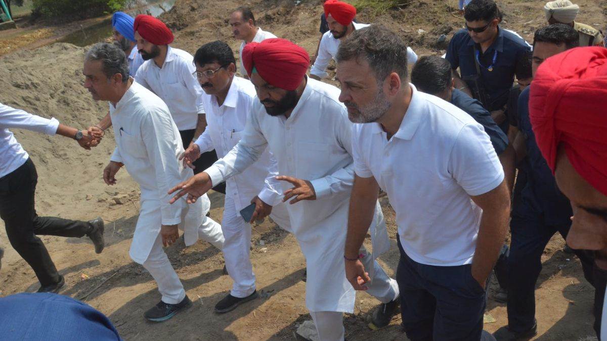 https://www.jagranimages.com/images/newimg/15092025/15_09_2025-rahul_gandhi_27_24048033.jpg