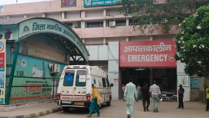 अस्पताल कर्मियों की तत्परता काम आई, बची जच्चा-बच्ची की जान। जागरण