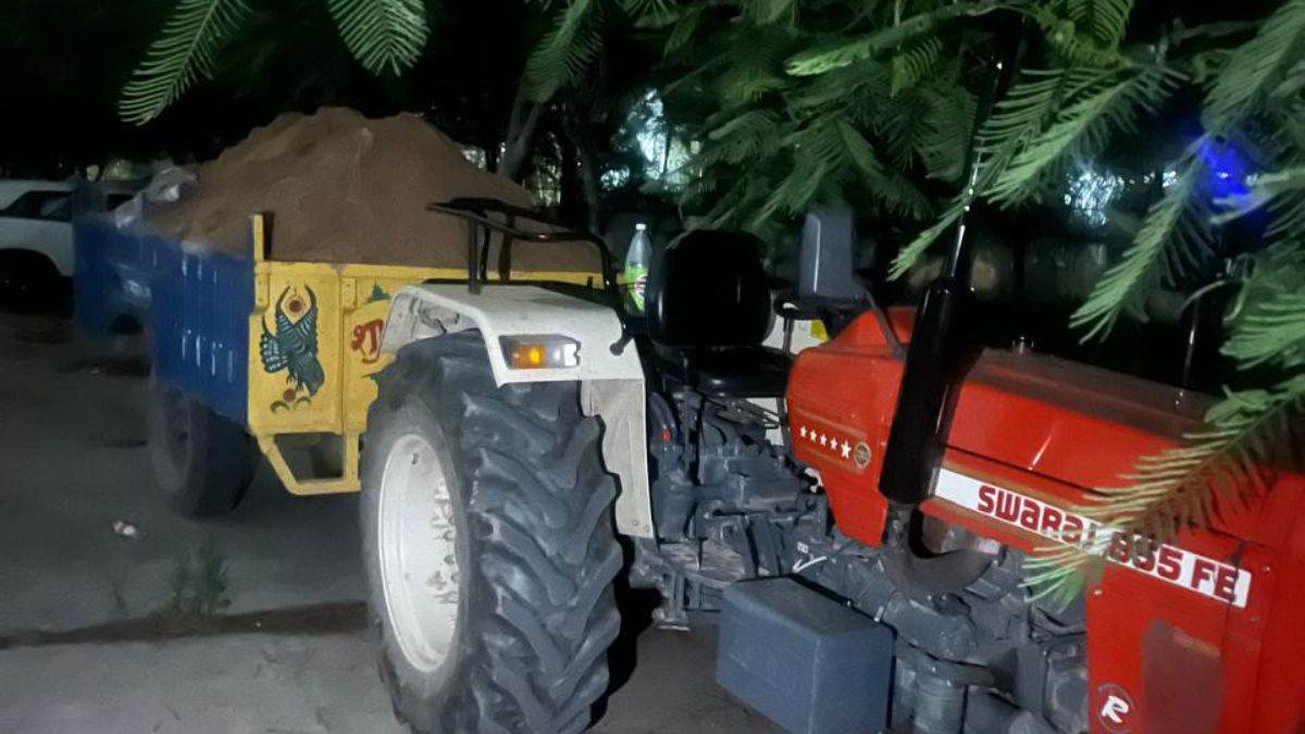 https://www.jagranimages.com/images/newimg/15092025/15_09_2025-tractor_24047875.jpg