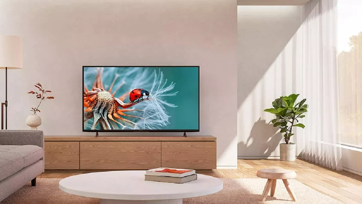 Amazon Sale 2022 पर लगी लंबी लाइन! इन 43 Inch TVs और 55 Inch TVs पर मिल रही है Rs 23,910 तक की डिस्काउंट
