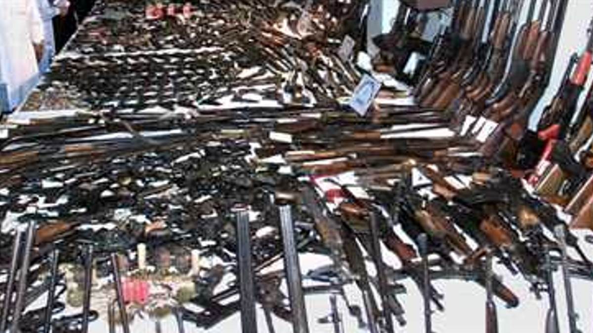 मेड इन मुंगेर के हथियारों को दिया जा रहा विदेशी लुक