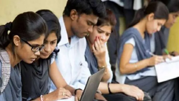 CBSE Exam 2023: 12वीं कक्षा की फेक डेटशीट वायरल हो रही है। (सांकेतिक)