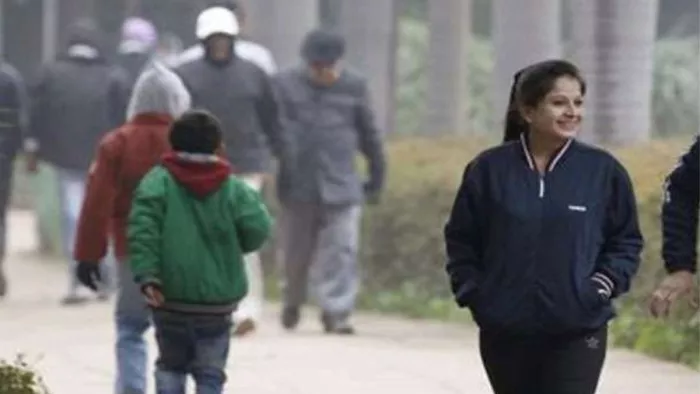 दिल्ली एनसीआर में बढ़ने लगा ठंड का एहसास। फाइल फोटो