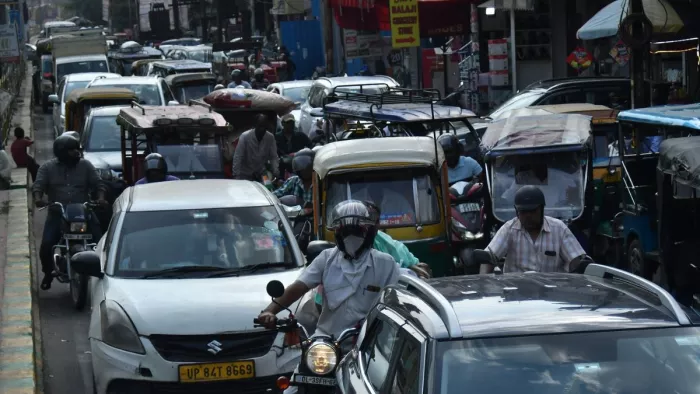Ghaziabad Traffic: त्योहारी सीजन में नहीं मिलेगी जाम से निजात