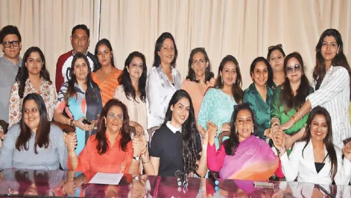 मुंबई वालों के साथ रैंप वॉक करेंगे जम्मू के मॉडल। प्रतीकात्मक फोटो