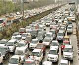 Odd Even Scheme: दिल्ली की सड़कों पर आज सिर्फ ऑड नंबर की गाड़ियां, केजरीवाल सरकार बढ़ा सकती है योजना