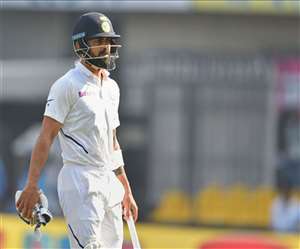 Ind vs Ban: विराट कोहली अपनी सरजमीं पर टेस्ट क्रिकेट में तीसरी बार हुए 'डक' पर आउट