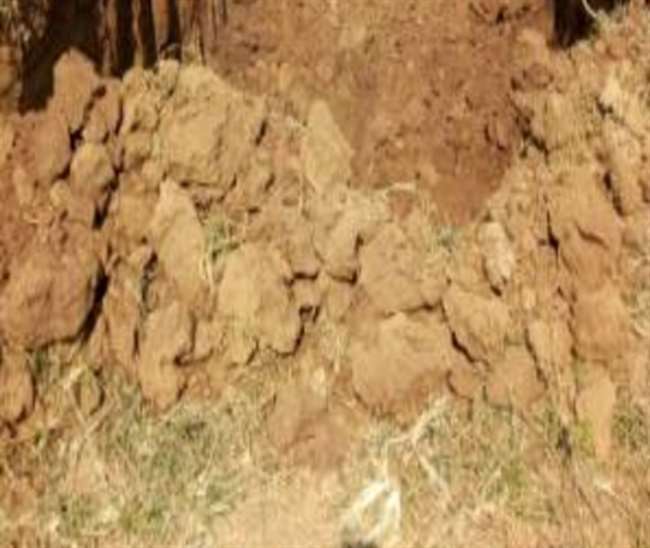 soil health management scheme officers await orders farmers of rampur are wandering for soil investigation