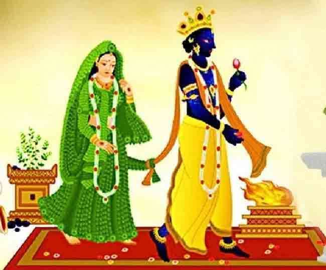 https://www.jagranimages.com/images/newimg/15112021/15_11_2021-11_11_2021-tulsi_vivah_234_22207679.jpg