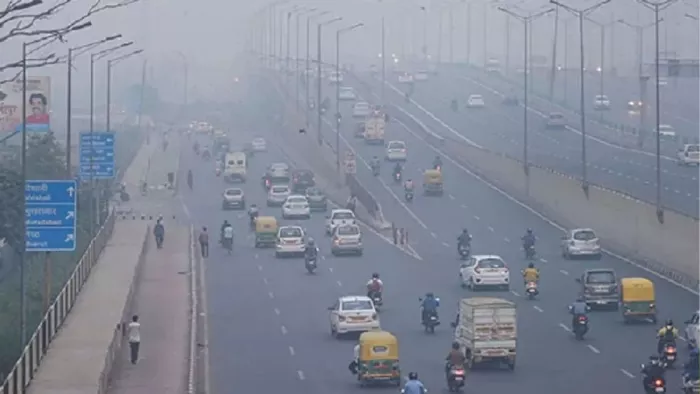 दिल्ली में दफ्तरों के काजकाज की बदली टाइमिंग।