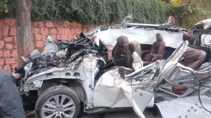Dehradun Car Accident: बल्लूपुर से ओएनजीसी चौक के बीच तेज गति से निकला वाहन। फाइल