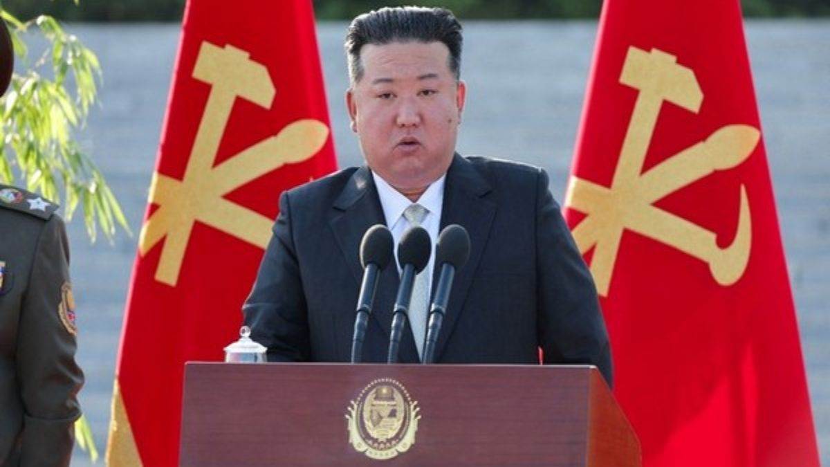 https://www.jagranimages.com/images/newimg/15112024/15_11_2024-kim_jong_23831467.jpg