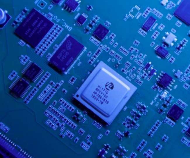 15_12_2021-semiconductor_22297702